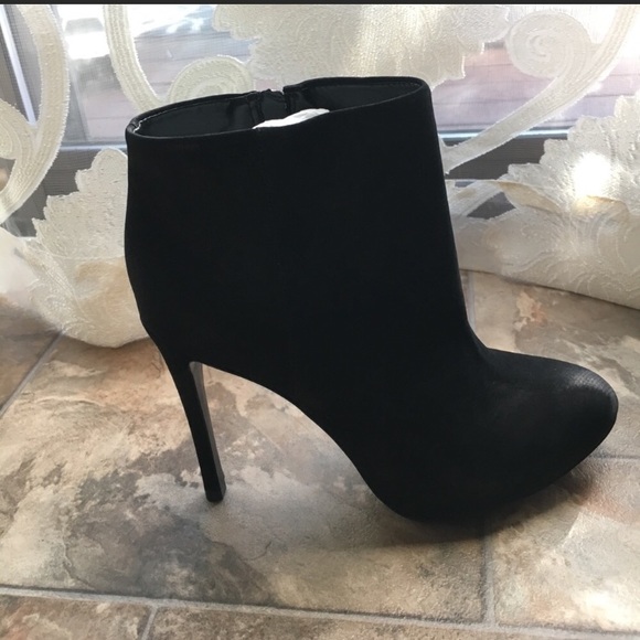 New! Schutz Booties - Picture 3 of 6